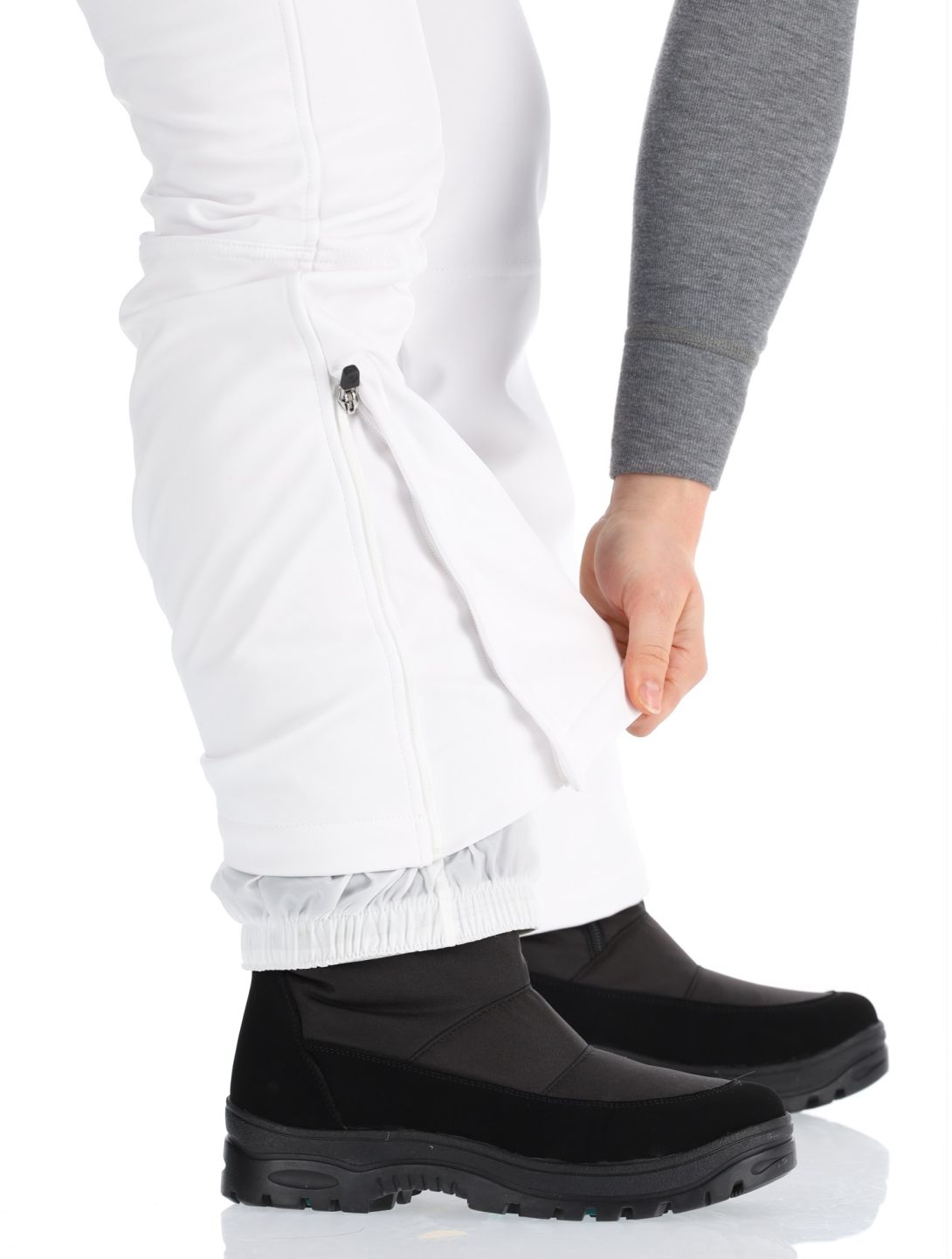 Luhta, Joentaus C pantaloni da sci softshell conformato corto donna Optic White bianco 