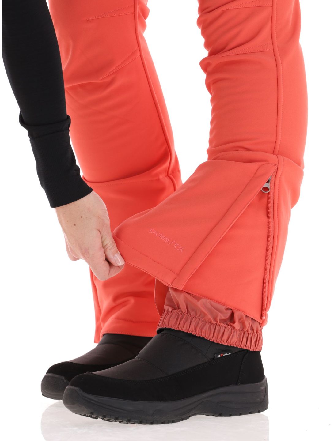 Protest, Lole pantaloni da sci softshell donna Tosca Red rosso 