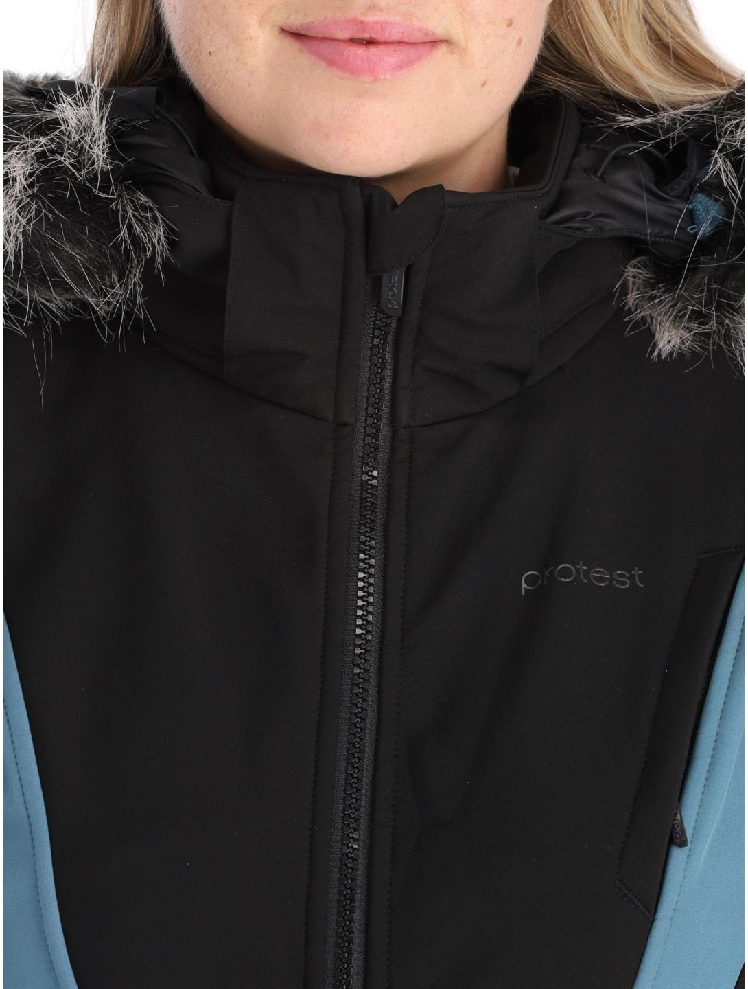 Protest, Prtvitosha Softshell Snowsuit completo sci donna True Black nero 